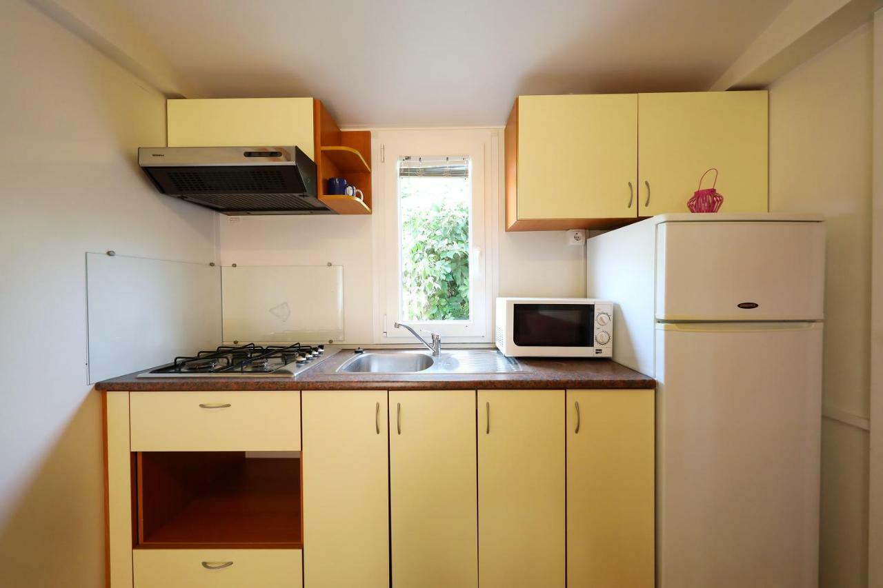 Mobile Home Grbe Nin Zewnętrze zdjęcie