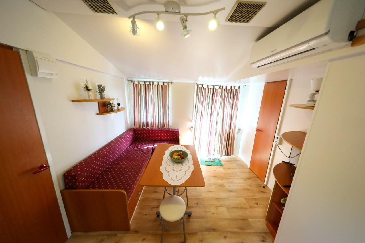 Mobile Home Grbe Nin Zewnętrze zdjęcie