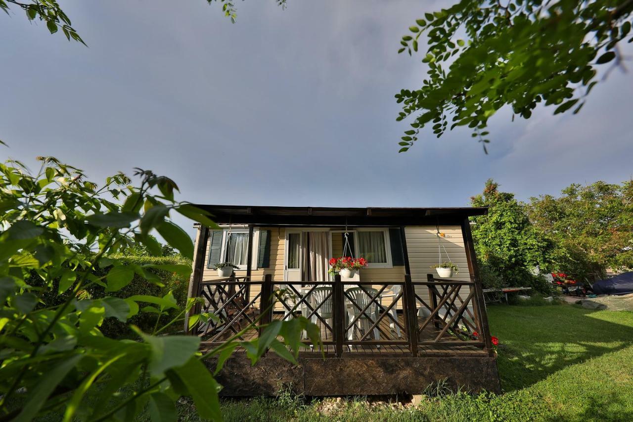 Mobile Home Grbe Nin Zewnętrze zdjęcie