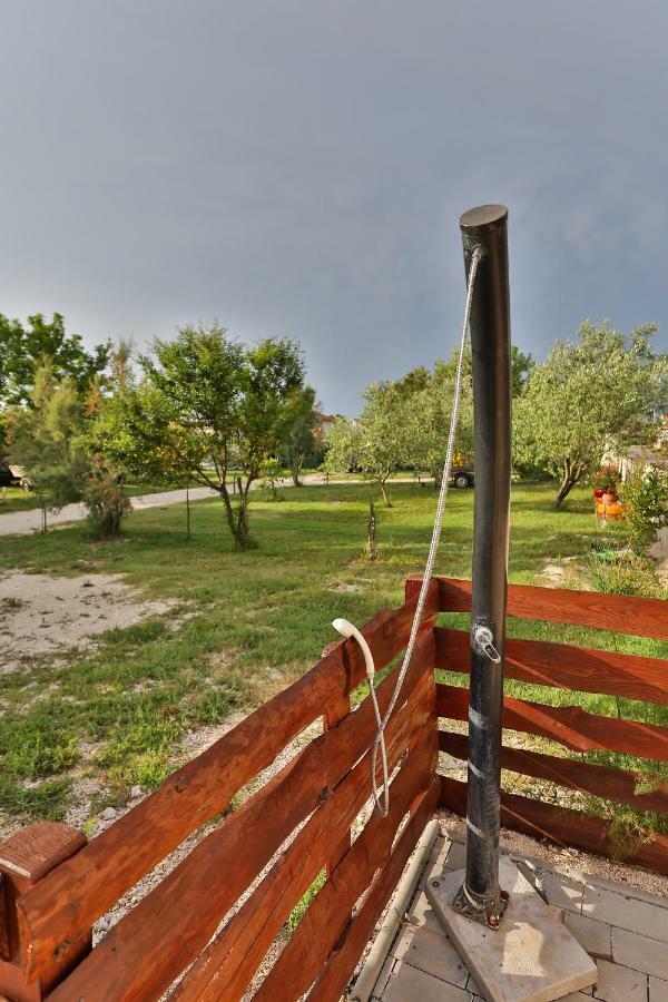 Mobile Home Grbe Nin Zewnętrze zdjęcie